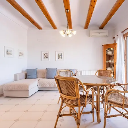 Holiday home Elisea Retreat | Pool, Bbq Vibes *